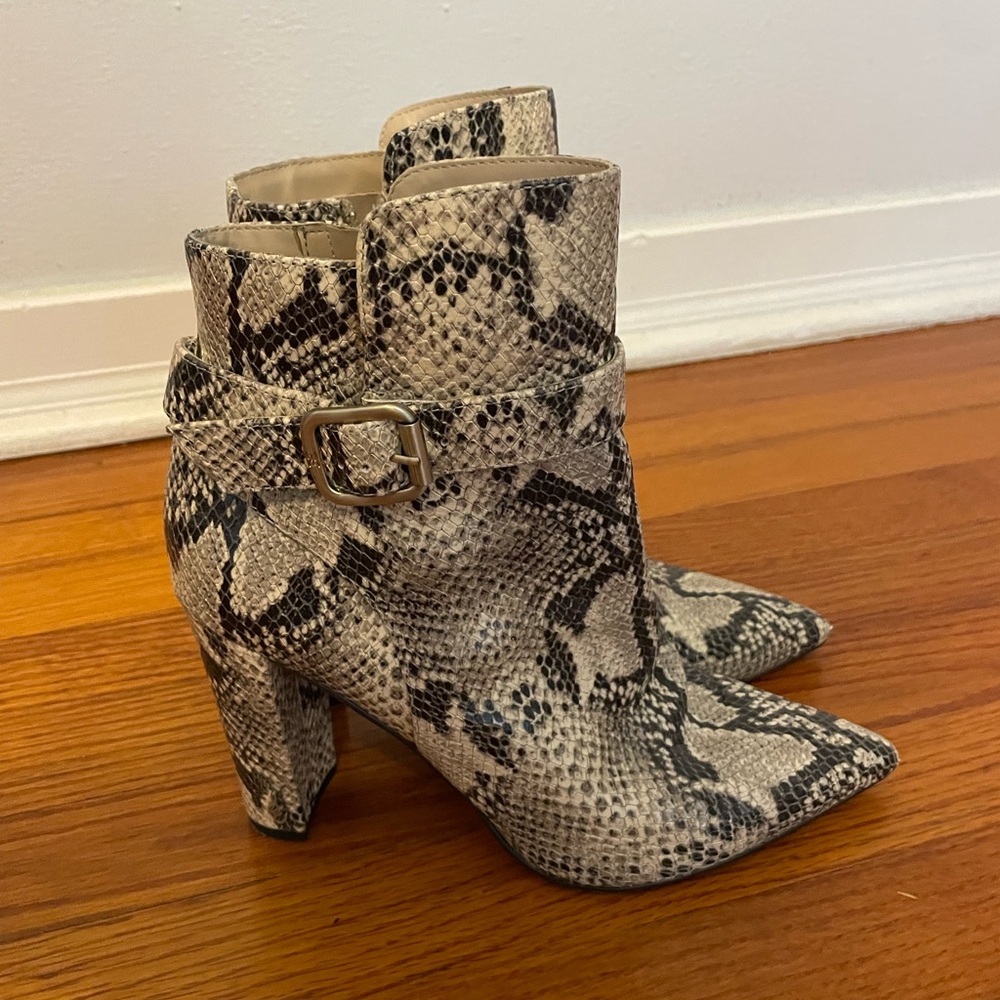 Sam Edelman Black and Cream Snakeskin Heeled Boots